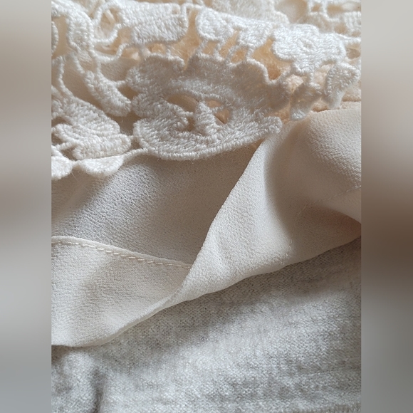 J. Crew sweater in size xs. - Picture 5 of 5